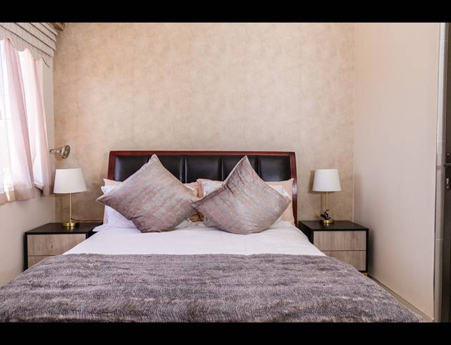 4 BEDROOM DUPLEX FOR SALE IN WESTVILLE